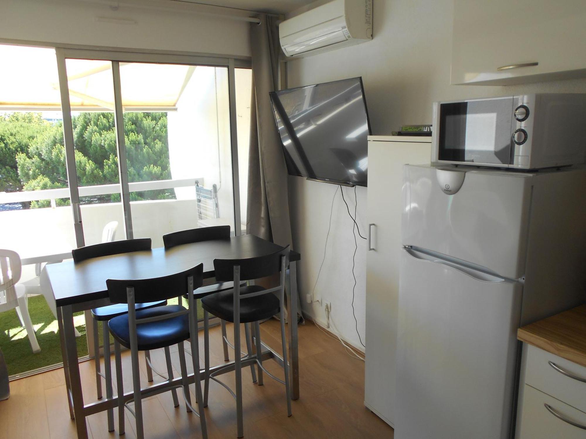 Vittoria Immobilier 7 -Reglement Sur Place - Cheques Vacances Acceptes La Grande-Motte Room photo